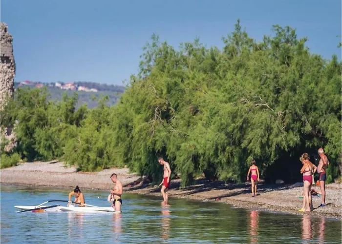 With Heated Pool Вилла *