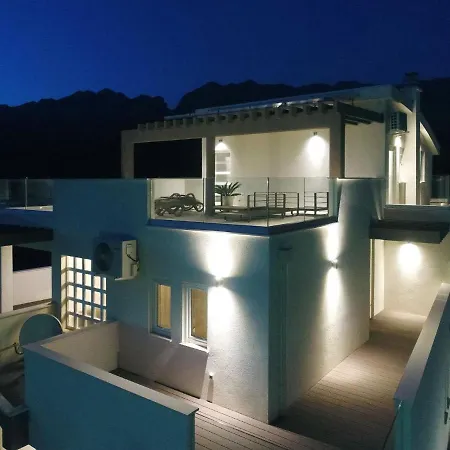 Serene In With Private Swimming Pool Villa *